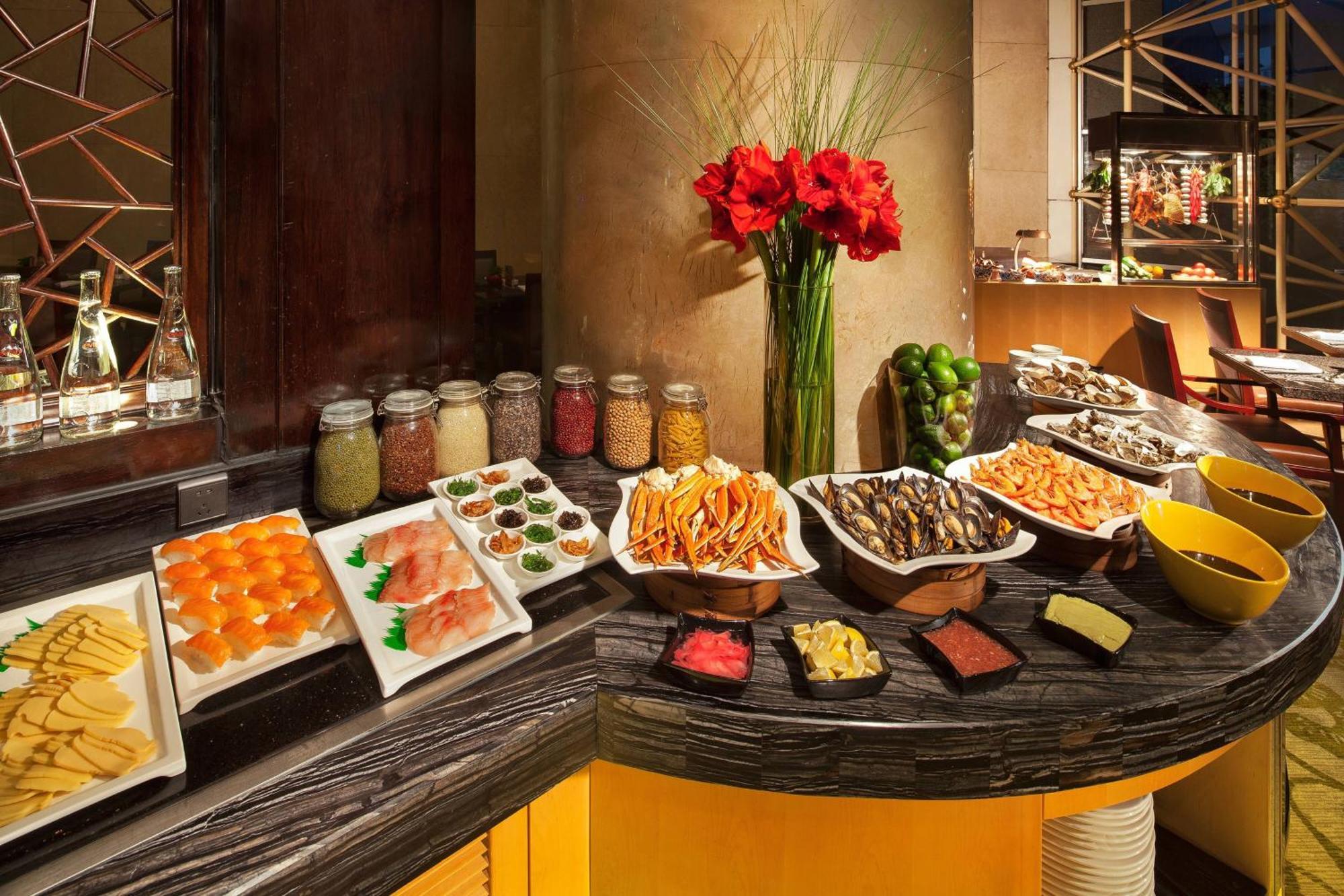Courtyard By Marriott Shanghai Pudong Exterior photo