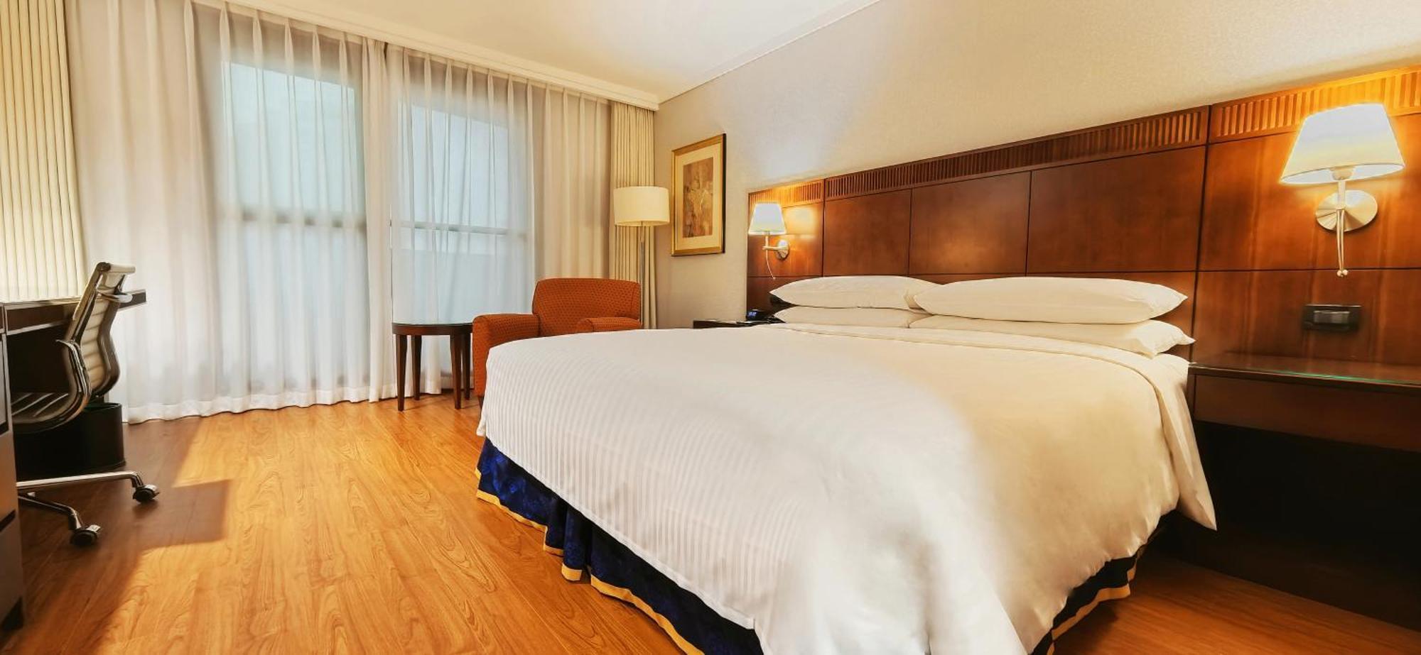 Courtyard By Marriott Shanghai Pudong Exterior photo