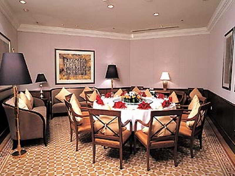 Courtyard By Marriott Shanghai Pudong Restaurant photo